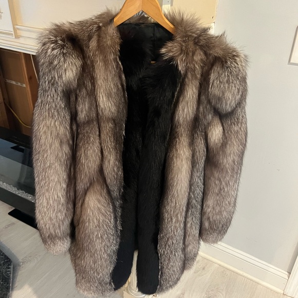 Jackets & Blazers - Fox fur coat genuine